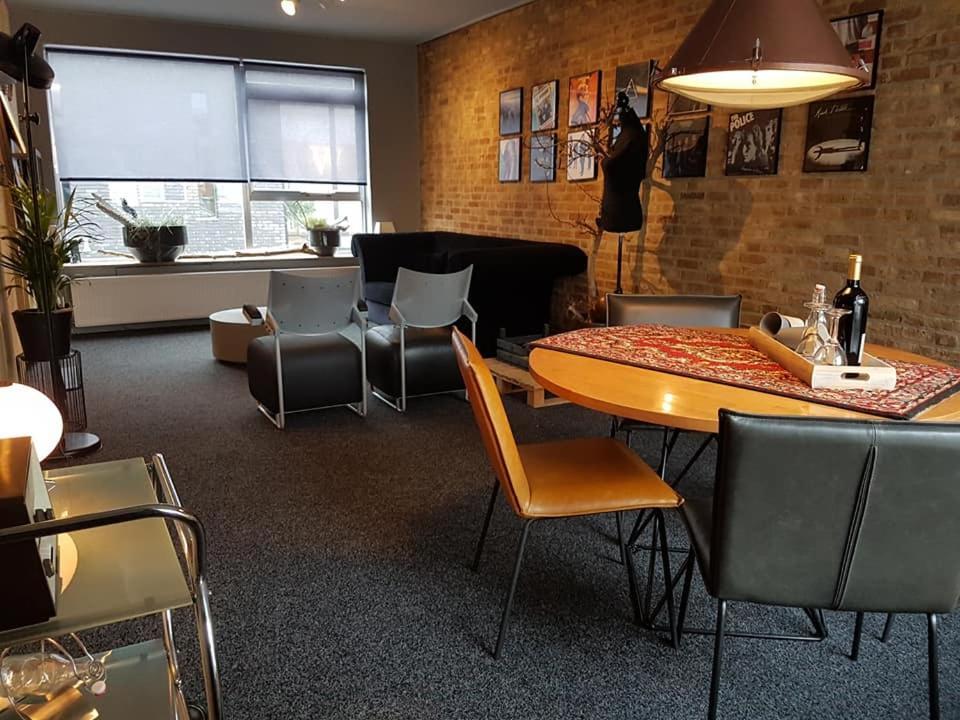 Stadslogement De Wolkeamer 德拉赫滕 外观 照片